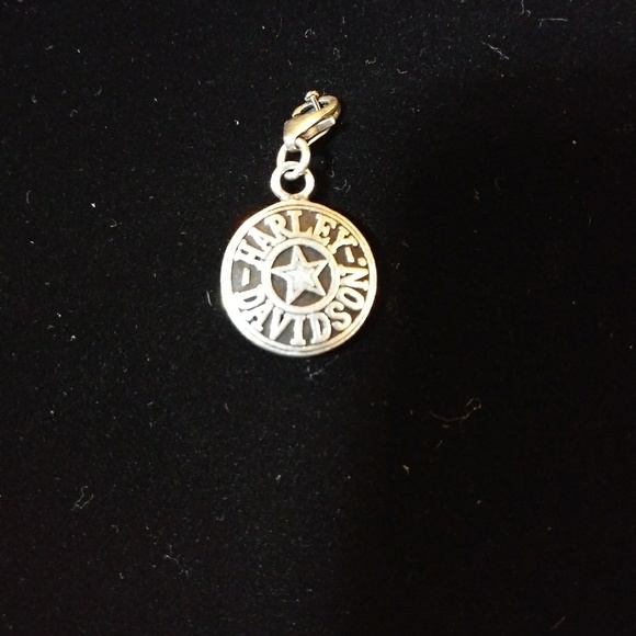 Harley Davidson Charm ๐ - Picture 2 of 2